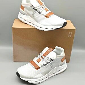 On Cloud Cloudnova Running Sneakers Women